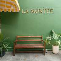 La Montee Bakery and Cafe