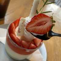 【福岡】高台にある深夜まで楽しめるカフェ