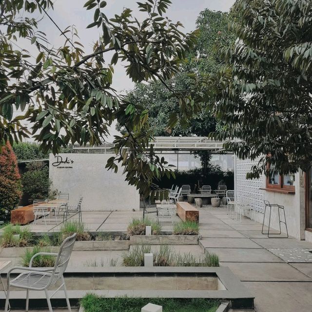 DADI'S COFFEE | COZY & AESTETHIC DADI'S COFFEE GARDEN