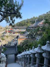 부산 바다와 절을 함께 볼 수 있는 독특한 곳 해동용궁사