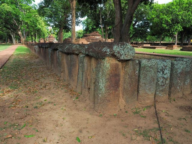 อุทยานประวัติศาสตร์กำแพงเพชร