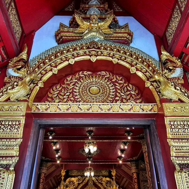 วัดกลางเวียง สักการะเสาสะดือเมืองเชียงราย 