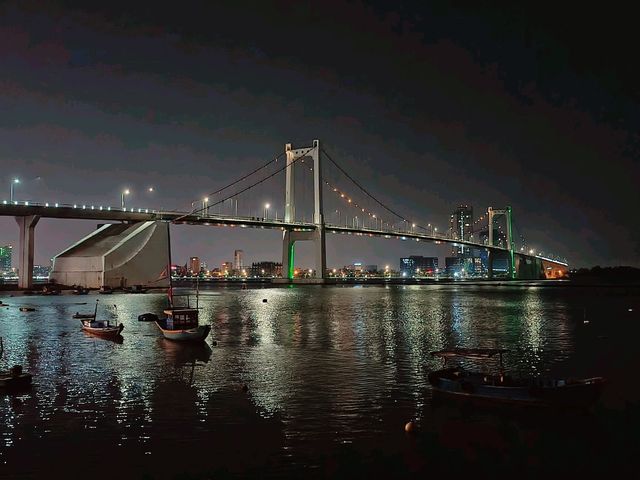 Han river and bridges across it