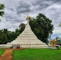 วัดพระธาตุแช่แห้ง ไหว้พระธาตุประจำปีเกิด ปีเถาะ  
