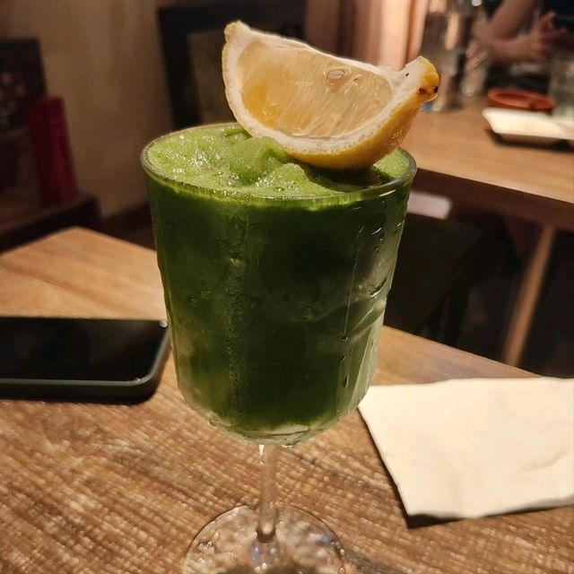 特色地中海菜小酒館