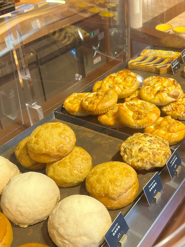 「君蘭麵包廠概念店，香港人手製造的港式味道」