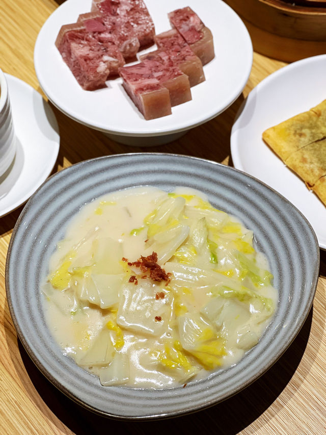 翡翠拉麵小籠包聯乘養生食癒菜