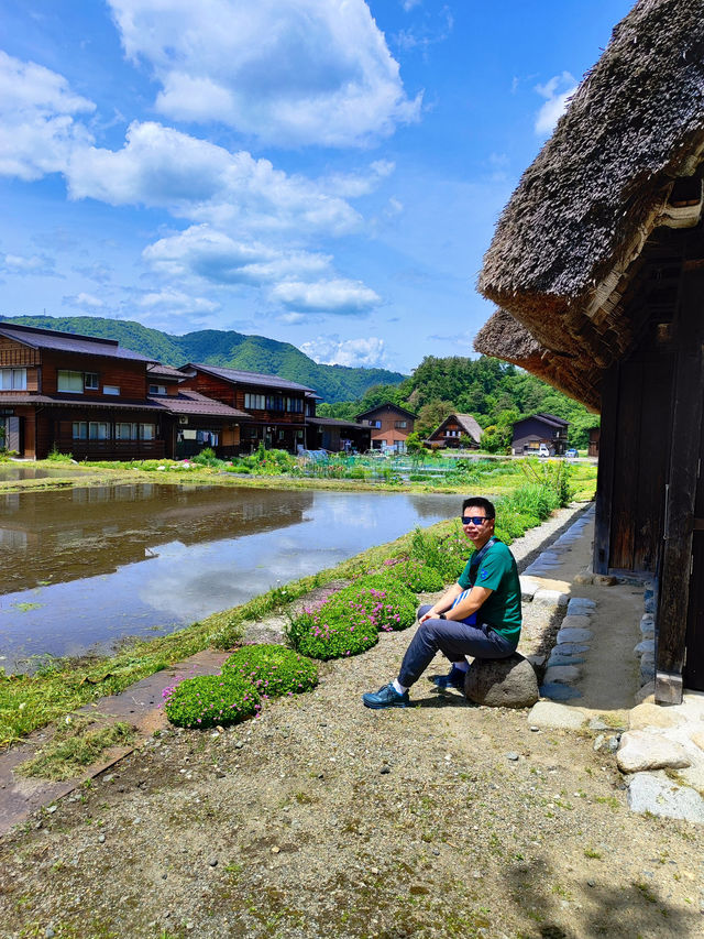 A Springtime Escape to Shirakawago