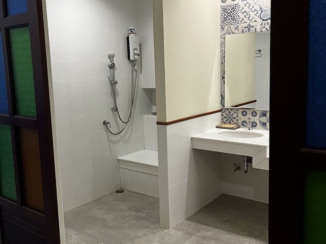 🛖 : Baan Imm Sook Resort 