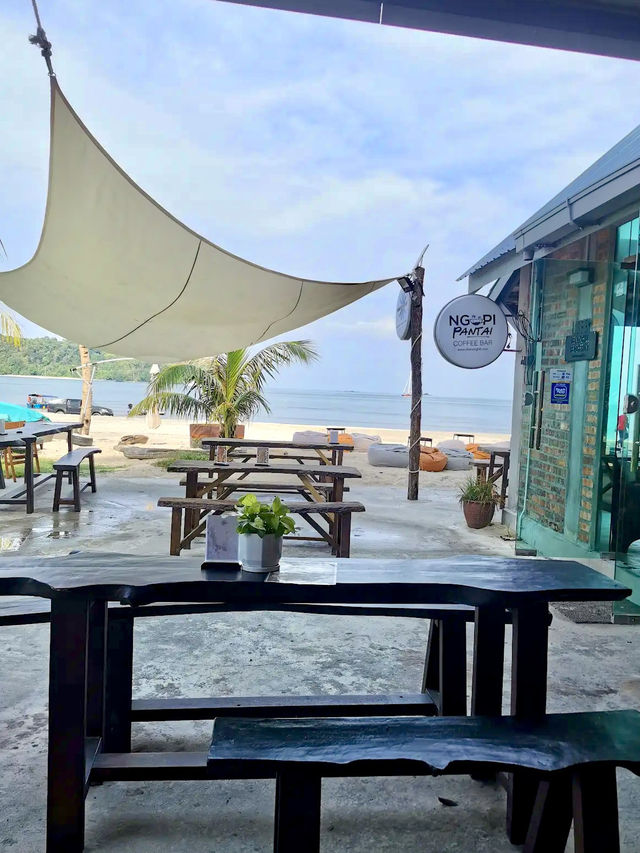 Ngopi Pantai Beachfront Coffeeshop