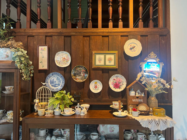 FEBB cafe and tea house 🥞🫖✨