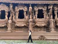 ปราสาทสัจธรรม