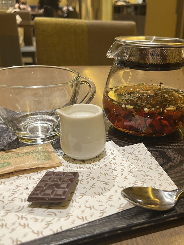 DEL’IMMO/ 顏值高芭菲甜品店