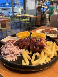 西灣河蘇豪東超chill豬門店🐷 