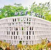 MEET CAFE