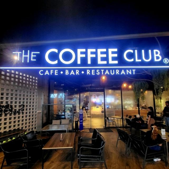  THE COFFEE CLUB คาเฟ่ที่เปิดตลอดวัน 