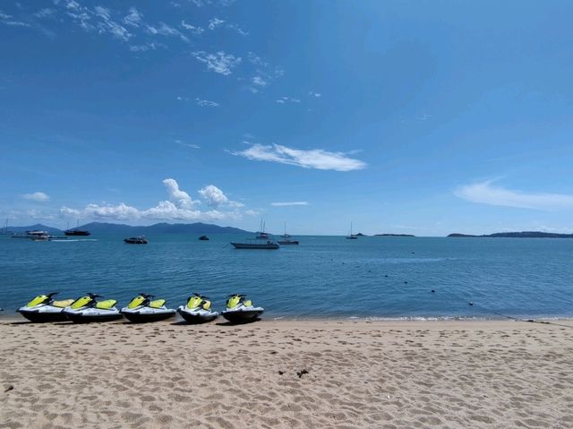 Bo Phut Beach หาดบ่อผุด เกาะสมุย