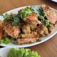 ซีฟู้ดสดๆหลักร้อย ที่ตลาดราไวย์ 