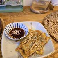【韓国】ホンデ駅近韓国家庭料理定食が安くて美味しい食堂🇰🇷