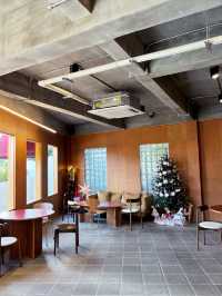 Waken Cafe