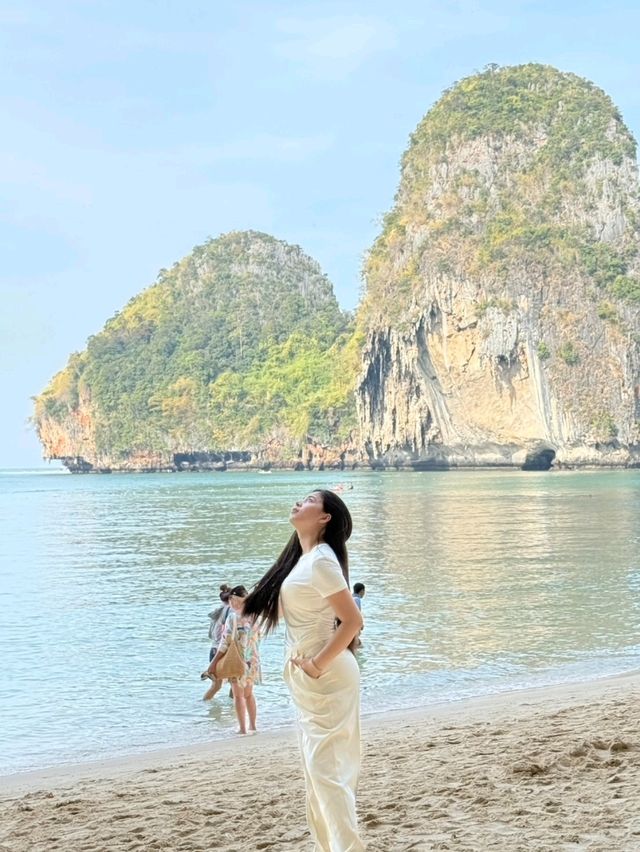 หาดไร่เลย์ จ.กระบี่