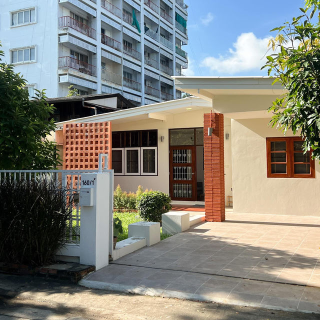 Ray’s Home by Beginning With, เชียงใหม่