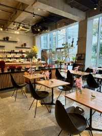 Brunch with a Floral Touch in Omotesando💐