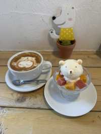 【日田観光】豆田町商店街にある可愛い白くまに会えるカフェ🐻‍❄️