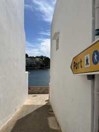 마요르카의 아직 잘 알려지지 않은 작은 항구 마을 Porto Petro