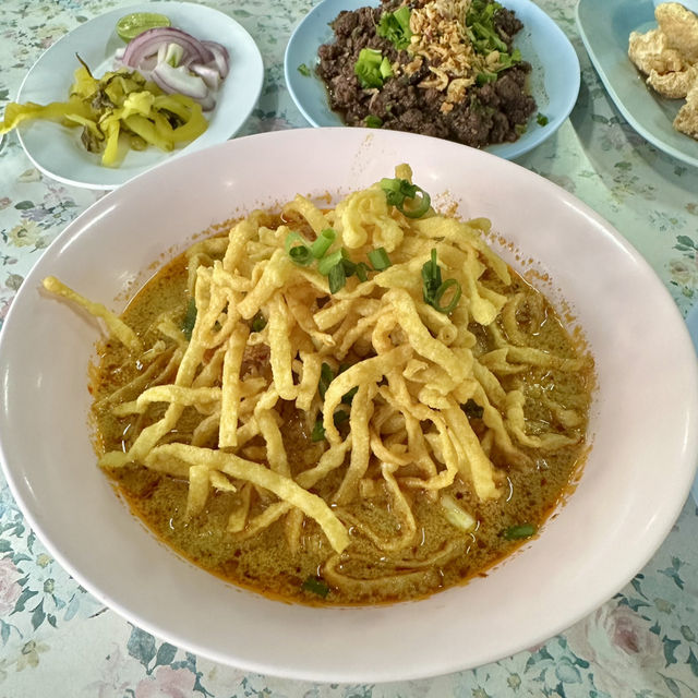 แนะนำร้านอาหารพื้นเมืองเชียงใหม่ แถวประตูท่าแพ