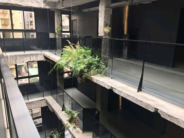 植光花園酒店，宛如廢墟斷垣裏、綠蕨滿室的設計旅店