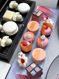 Vibrant Afternoon Tea at Kimpton Shinjuku Tokyo: A Colorful, Cosmetics-Inspired Treat