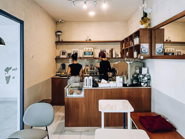 Little Langkah Coffee in Cilandak