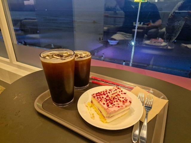 강릉 안목해변 바다뷰 카페