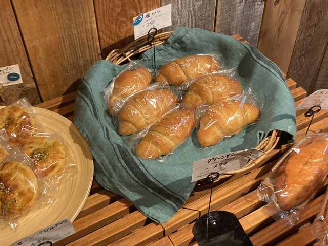일본 시부야에서 꼭 가야하는 빵 맛집, “Green Thumb”