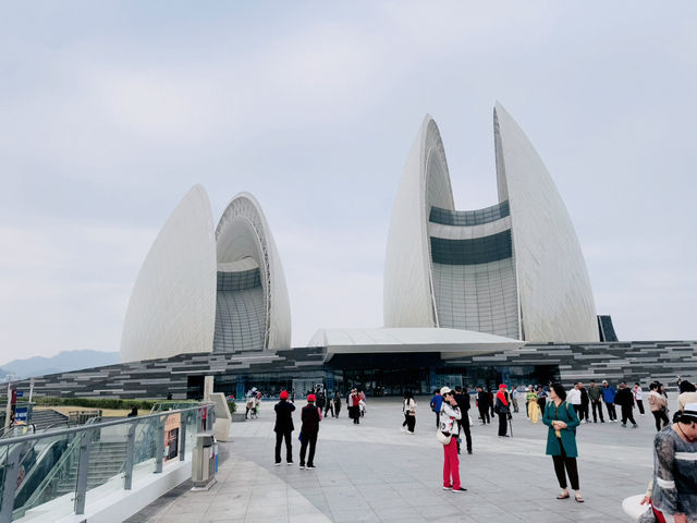 โรงละครไข่มุก จูไห่ (Zhuhai Grand Theatre) 🇨🇳