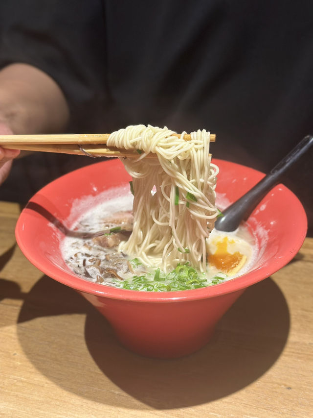 แวะชิมราเมนร้านอร่อย จ.เชียงใหม่ Sanmai Ramen