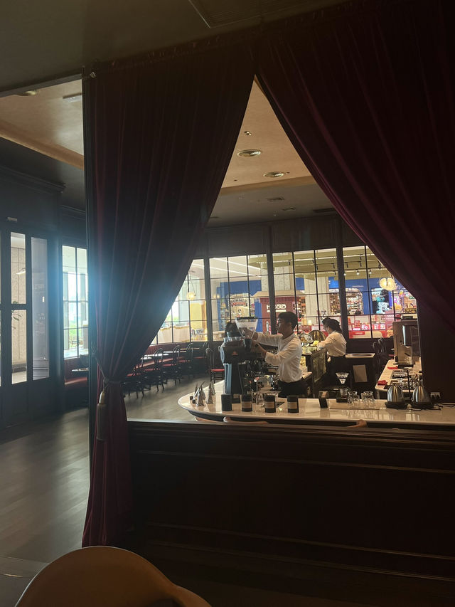 【Bangkok】ワンバンコクの隠れカフェ☕️THE COFFEE HOUSE