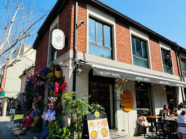 Yuyuan Road – Shanghai’s Hidden Hipster Haven