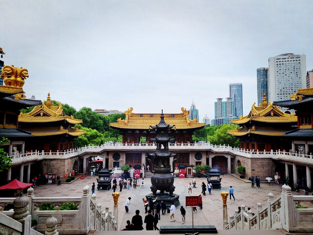 Jing An Temple