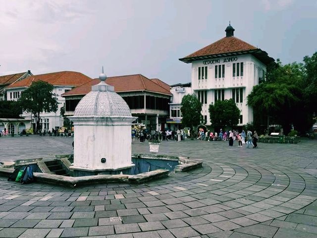 印度尼西亞雅加達著名景點：Taman Fatahillah法塔西拉廣場，適合打卡拍照📸