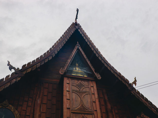 วัดอภิรักษ์สุขวนาราม