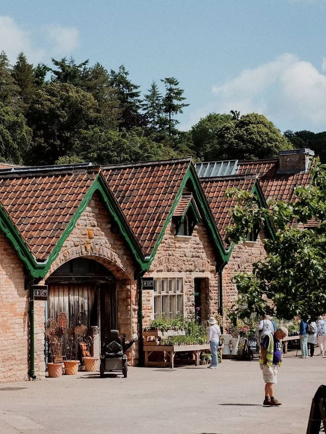🇬🇧The Fairytale Castle You’ve Probably Never Heard Of — Tyntesfield, Bristol