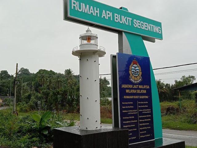 Bukit Segenting Lighthouse – A Solo Traveller’s Perspective