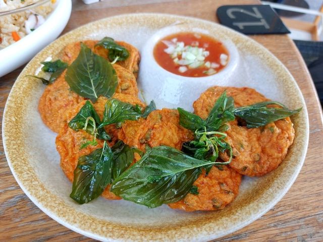 Palyn cafe & eatery