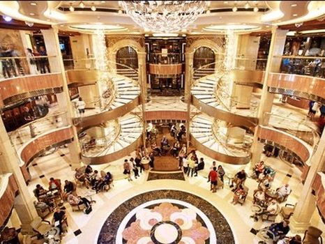 👑 Royal Princess Cruise: A Regal Escape Fit for (Instagram) Royalty 🌊 