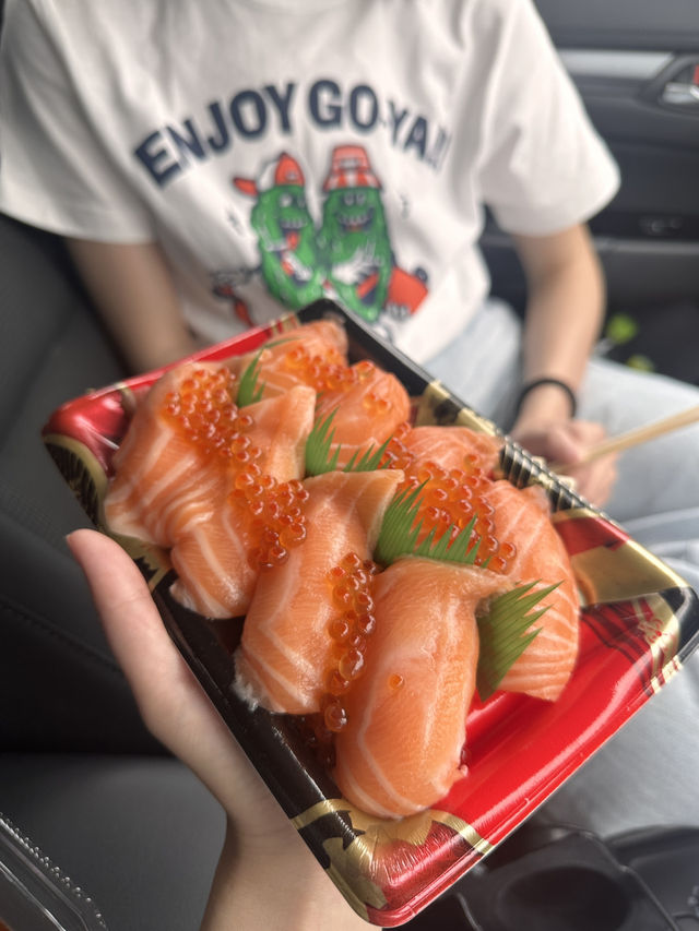 沖繩｜早餐來點奢華的吧！泊港魚市場：海鮮控的天堂