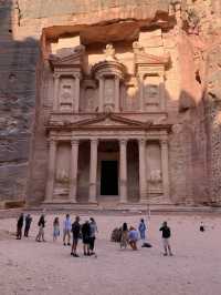 Lost Wonders of Petra: A Journey Through Time