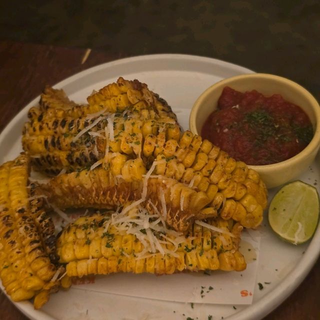 Kenny's BKK - Ari