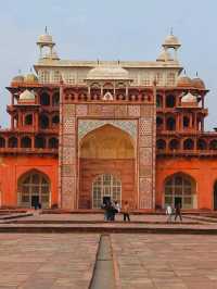 Exploring the Grandeur of Akbar’s Tomb – A Journey Through Time